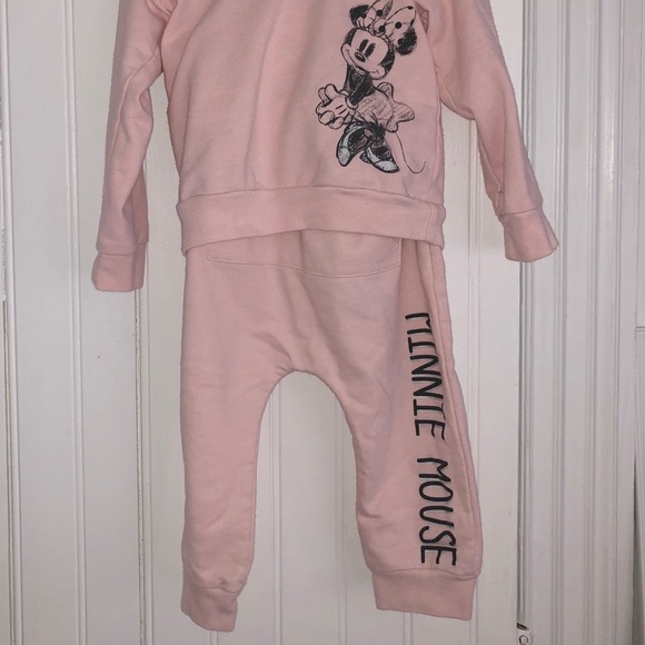 2T Mini mouse hoodie and pants set - Picture 7 of 8